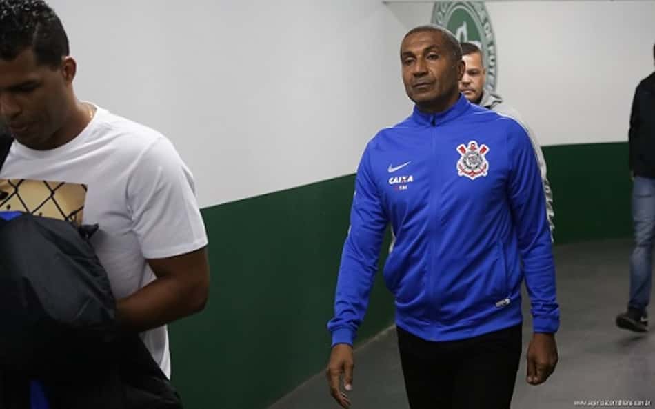 Cristóvão Borges ficou satisfeito com desempenho do Corinthians 