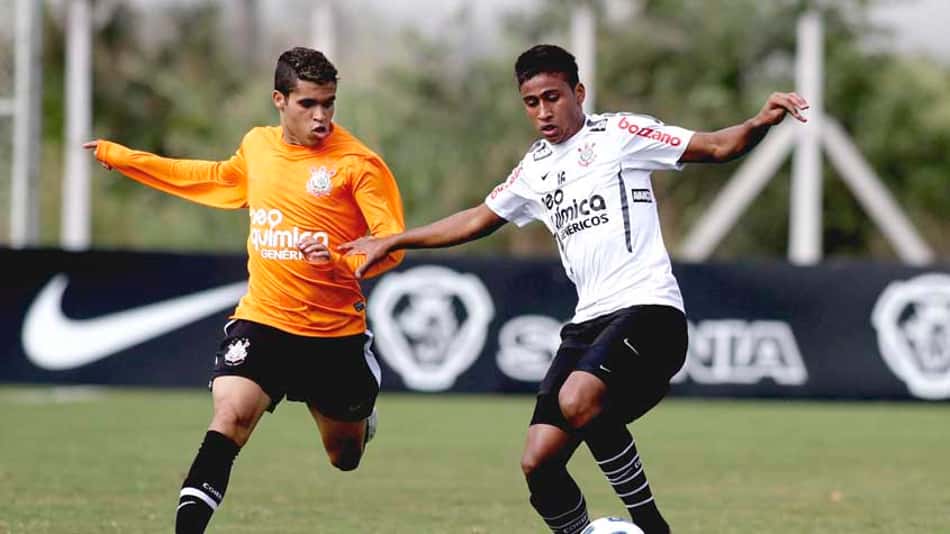 Formado no Corinthians, lateral deve ser anunciado nesta semana na Lusa