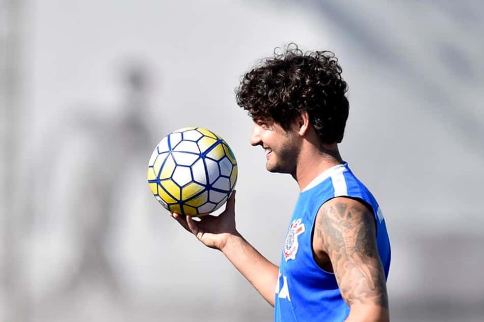 Pato conversa com Villarreal, e Timão aguarda oferta: 'Se for interessante…'