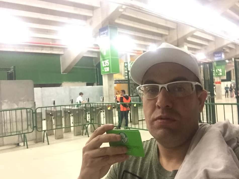 Torcedor do Santos entrou com a carteirinha Avanti