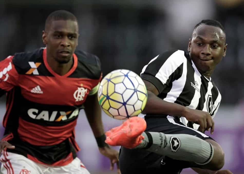 'BR tem 15ª rodada 'sob medida' para Verdão e Santos, e traz vacilo carioca'
