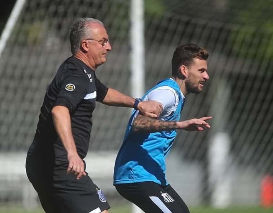 Para Dorival, repor jogadores para as vagas de Lucas e Gabigol é impossível