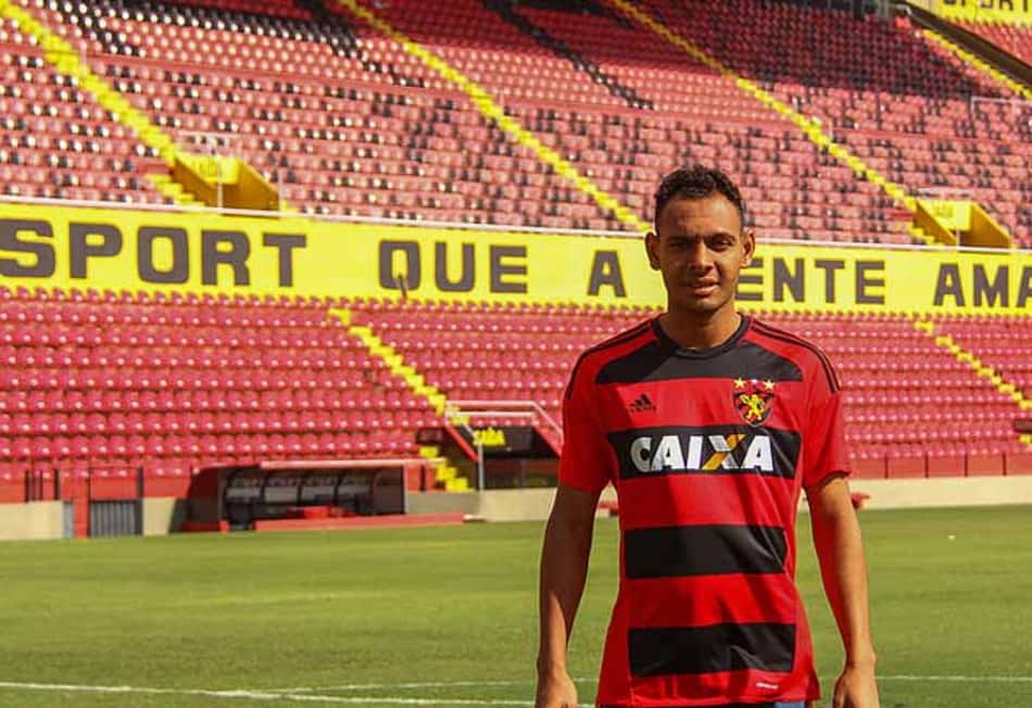 Mansur pede Sport atento ao Cruzeiro