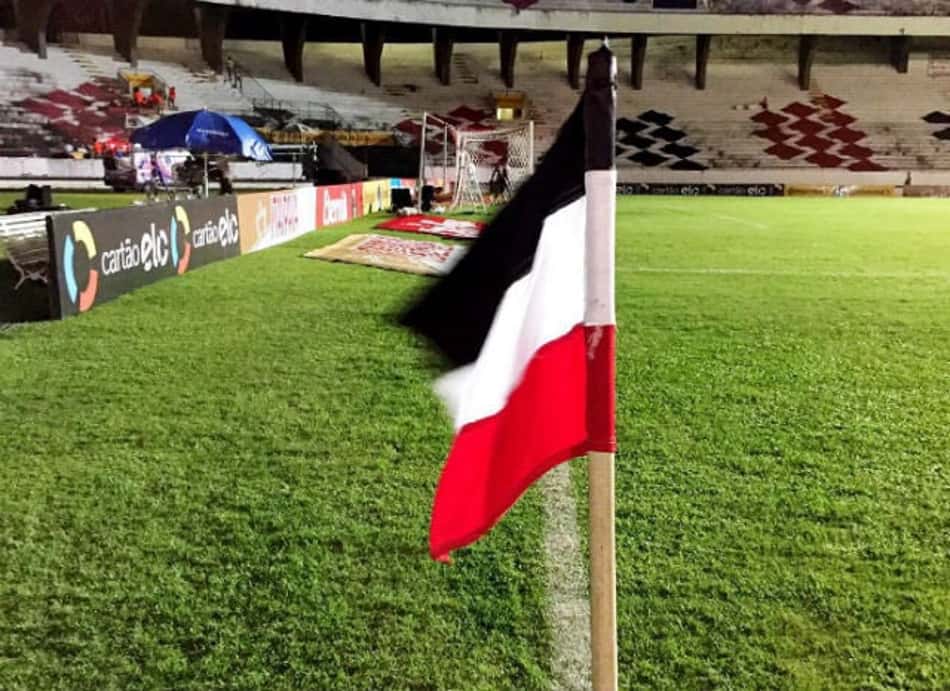Adriano Teixeira pede que torcida compareça ao último jogo no Arruda