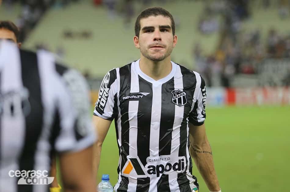 Meia do Ceará volta à Seleção das Estatísticas da Série B