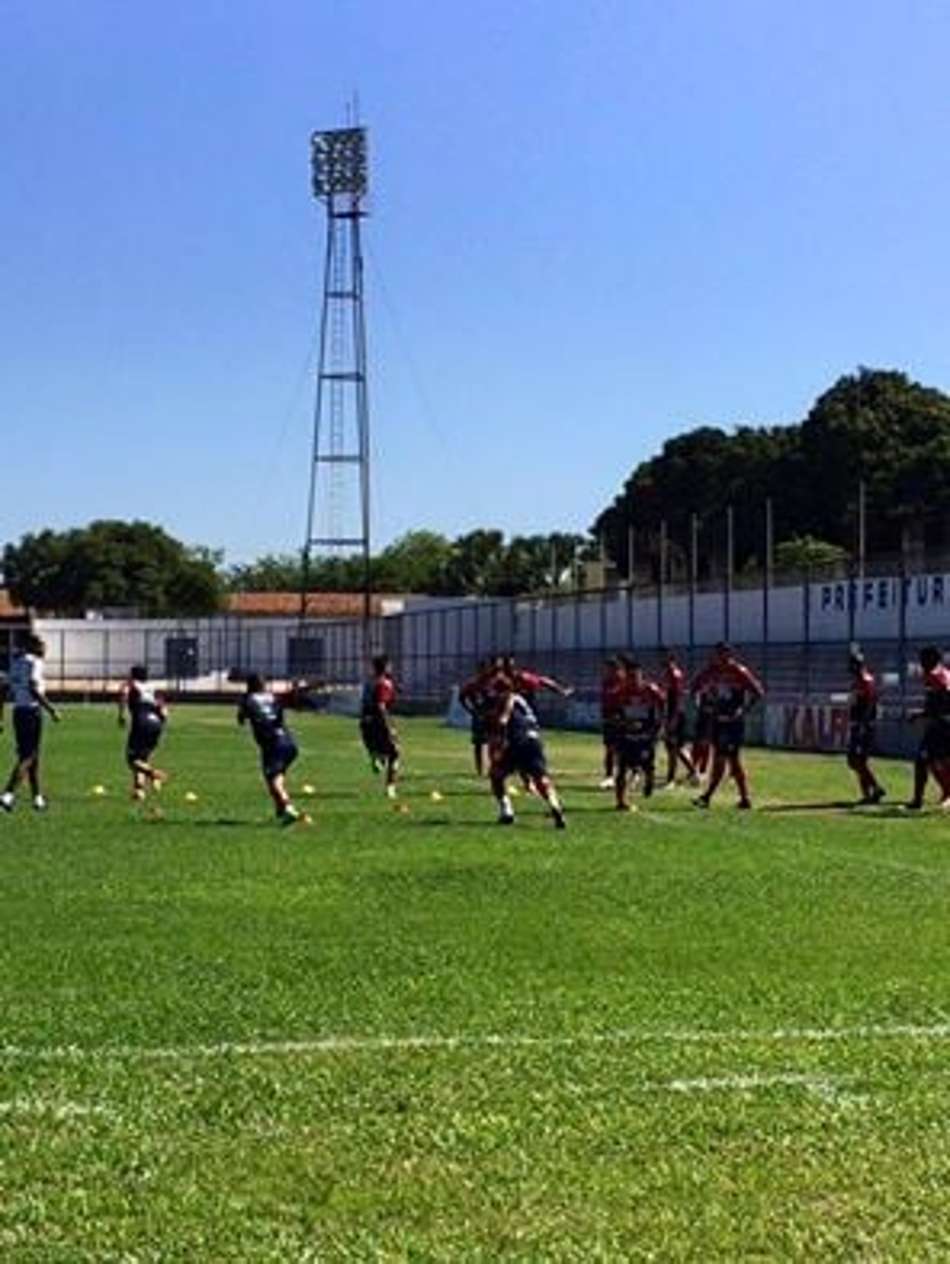 Querendo manter liderança, Fortaleza visita o River-PI neste sábado