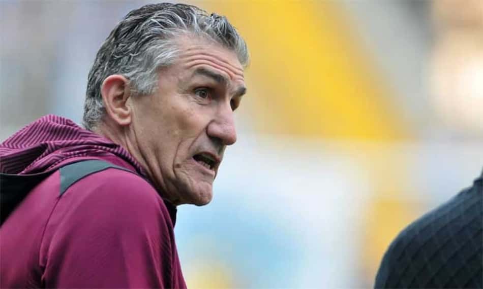 Em rádio argentina, Bauza põe Pratto e Barrios na mira do São Paulo