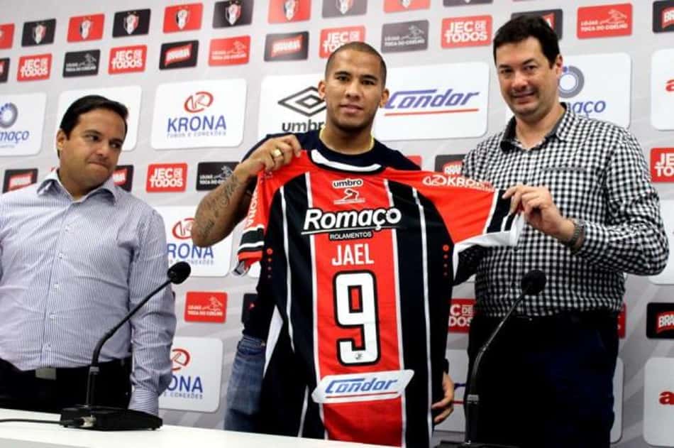 Pedido de Renato, Jael pode estar a caminho do Grêmio