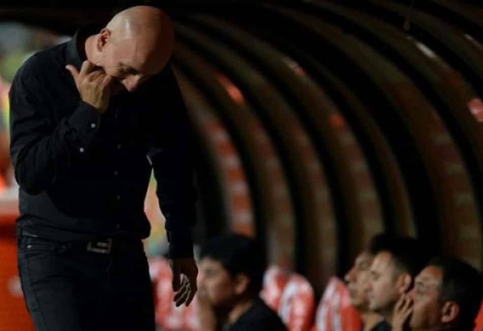 Após cutucar, técnico do del Valle diz que título do Nacional foi 'justo'