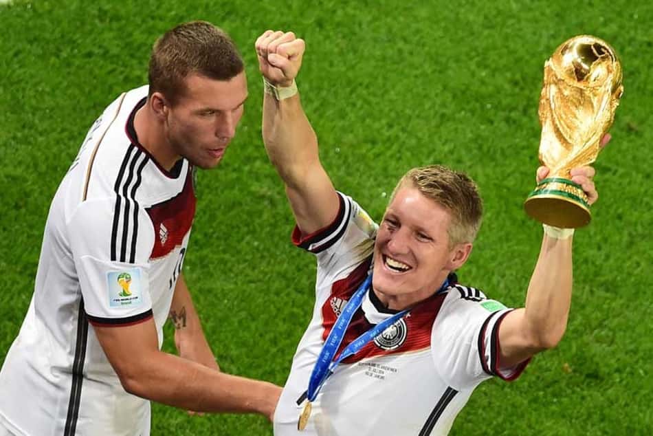 Schweinsteiger: 120 jogos pela Alemanha 