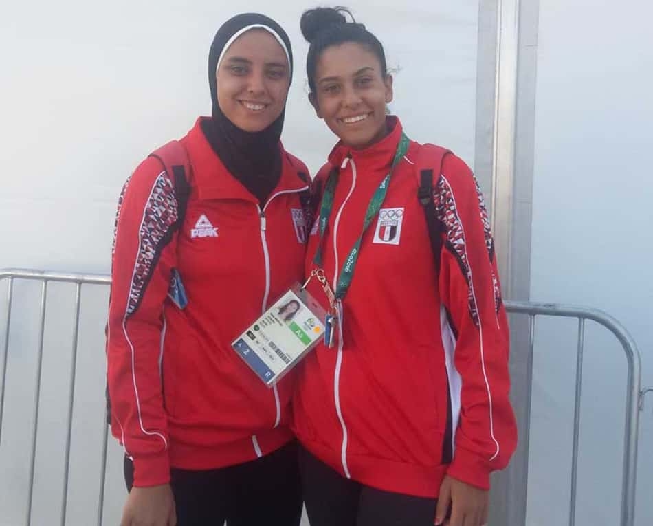 Doaa Elghobashy e Nada Meawad são as primeiras egípcias a disputar o torneio olímpico de vôlei de praia