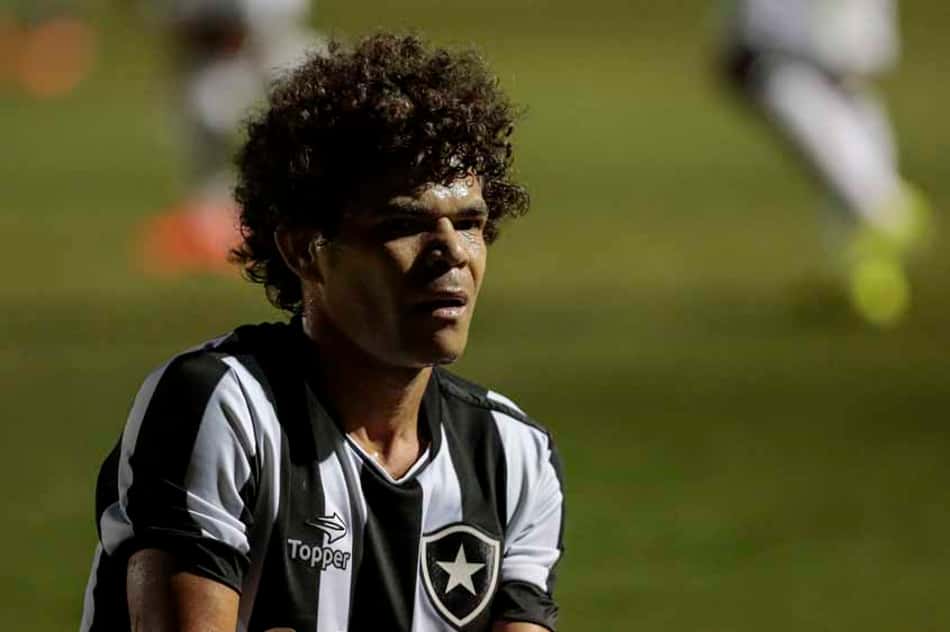 De olho no G6, Botafogo luta para encerrar jejum contra a Ponte Preta
