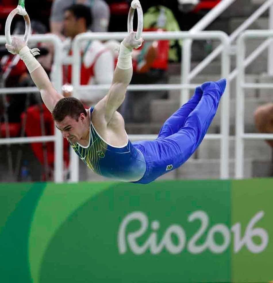 Arthur Zanetti fez sua parte nas argolas com boa nota