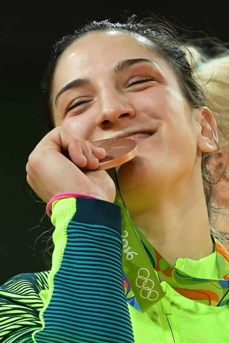 Empolgada com bronze, Mayra revela influencia de conselho 'antigo' de Guilheiro para conquista