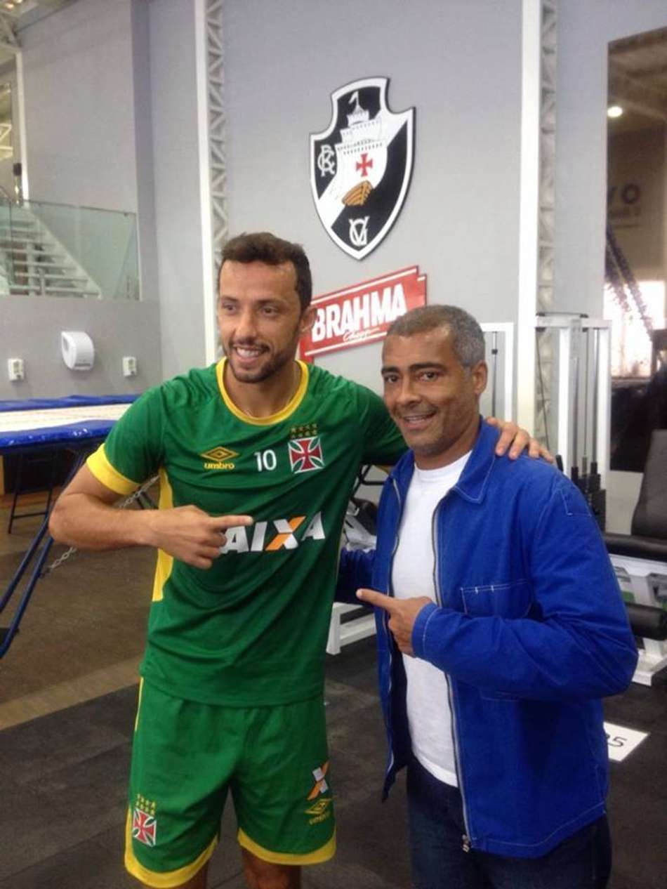 Nenê e Romário