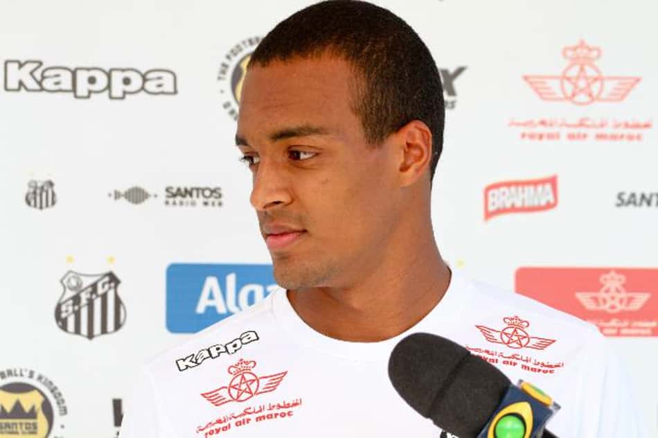Contra time reserva do Inter, zagueiro do Peixe quer 'clima de final'