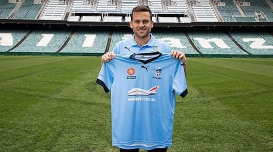 Adeus, Grêmio! Atacante Bobô é apresentado em clube australiano