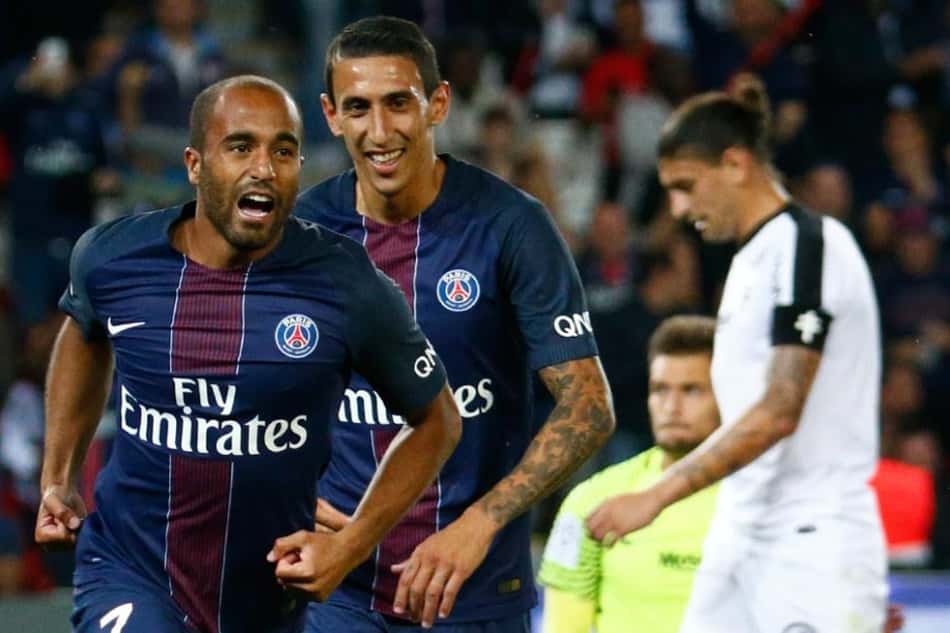Com novo técnico, Lucas vive fase artilheira no Paris Saint-Germain