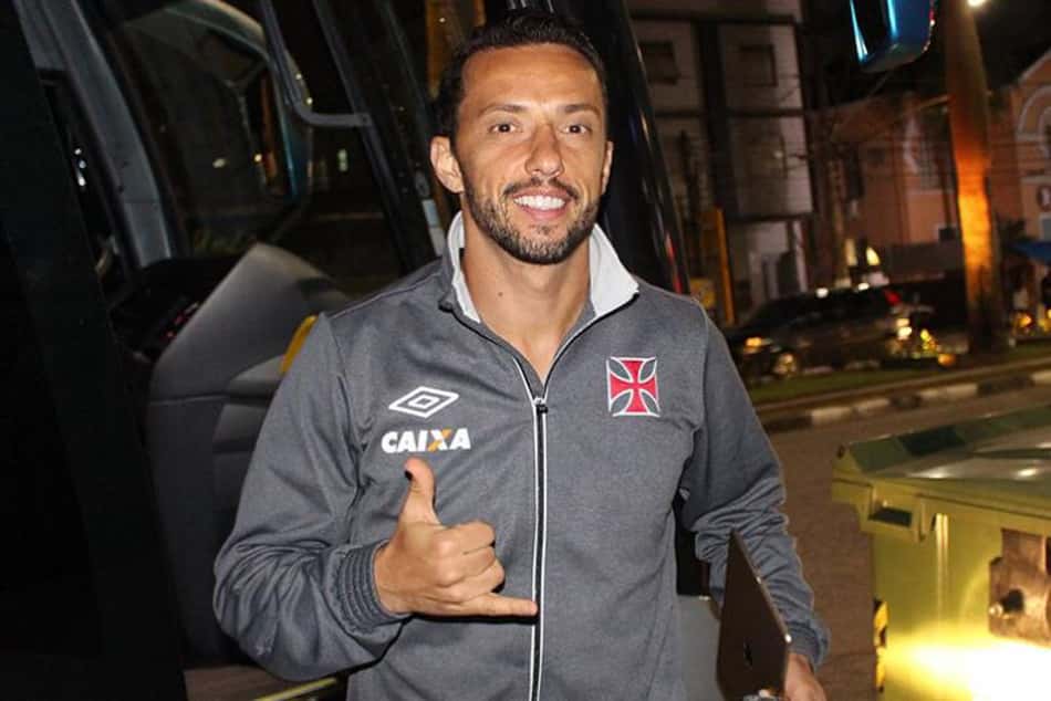 Vale até mandinga! Jorge Henrique 'acende vela' para Nenê jogar sábado
