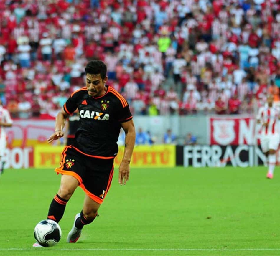 No Sport, Daniel Paulista testa Vinícius Araújo no lugar de Ruiz
