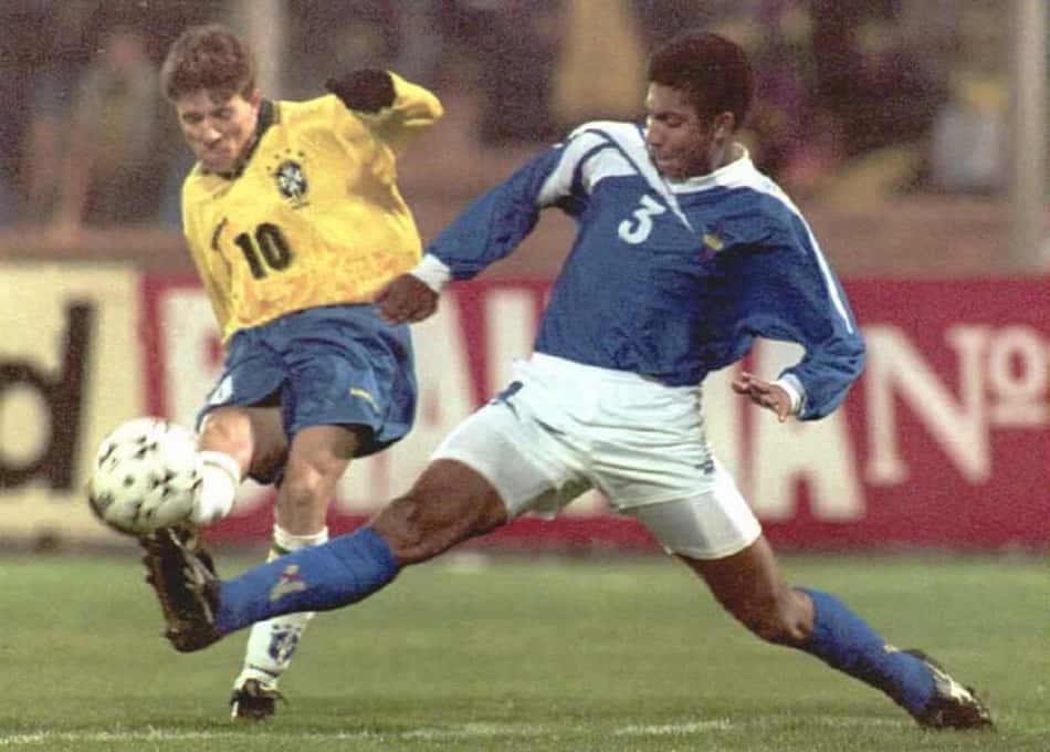 Fotos: Brasil pega o Equador para manter soberania sobre o rival