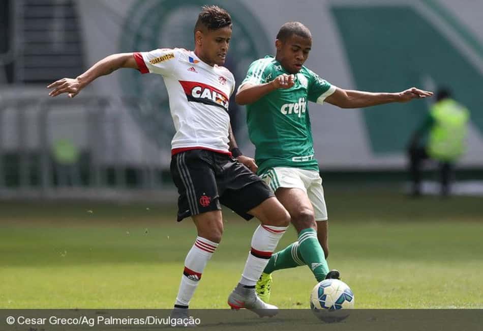 Paraná acerta com lateral do Palmeiras e volante do J. Malucelli