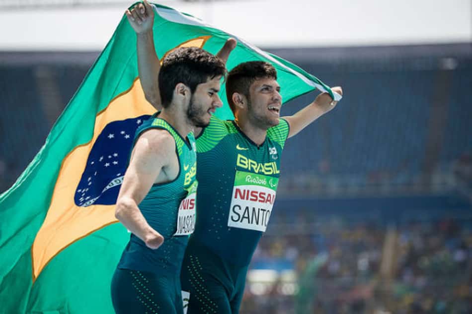 Na quarta manhã da Paralimpíada, Brasil garante 'dobradinha' no pódio
