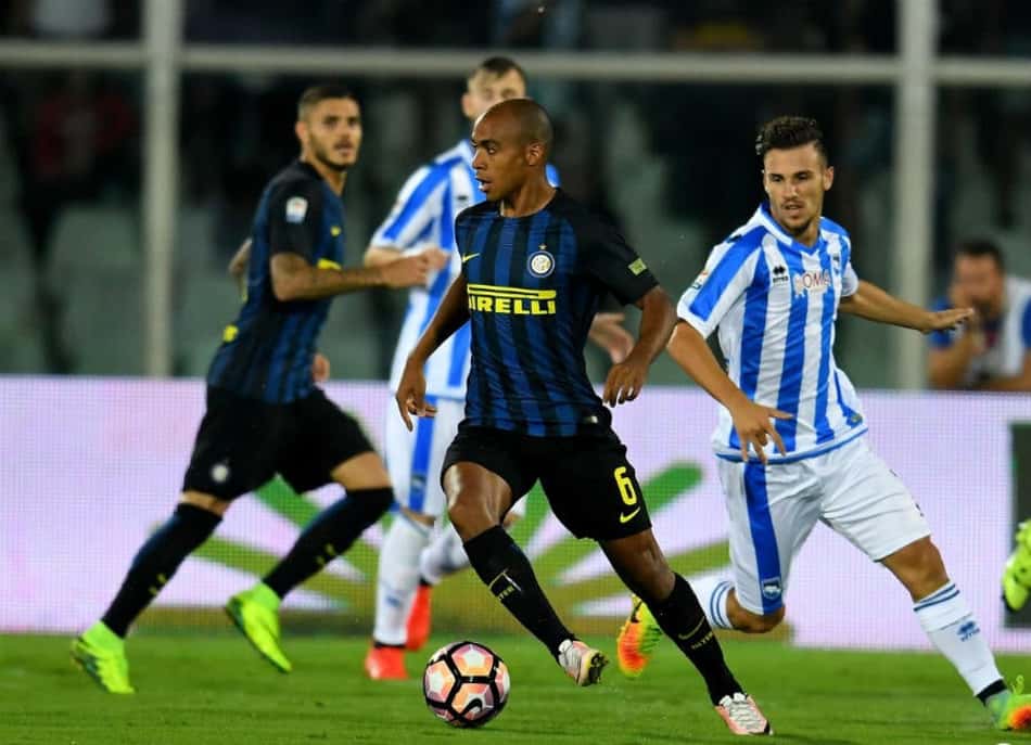 Sem espaço na Internazionale, João Mário é disputado por espanhóis