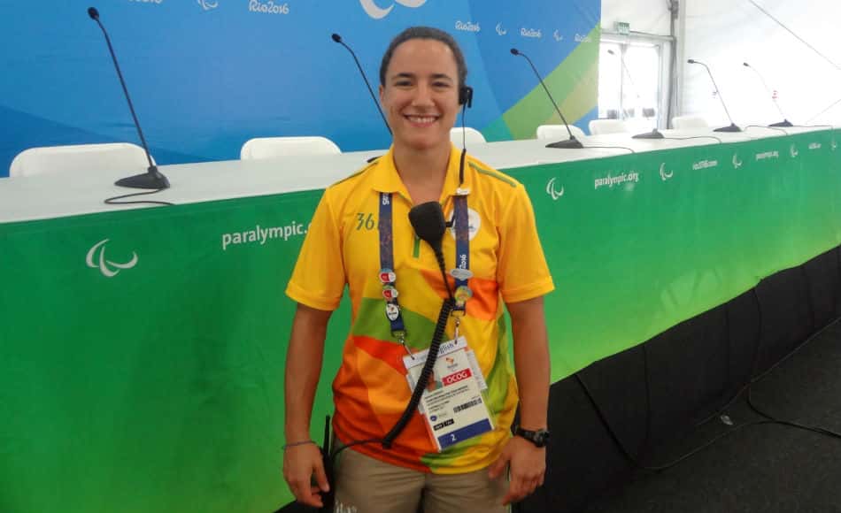 Izzy Cerullo é da seleção de rúgbi e voluntária na Paralimpíada 