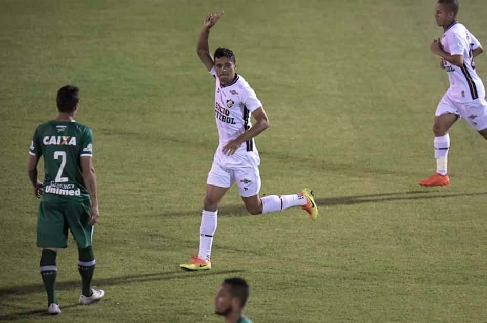 ATUAÇÕES: Autor do gol, Cícero se salva na derrota do Flu. Vote!