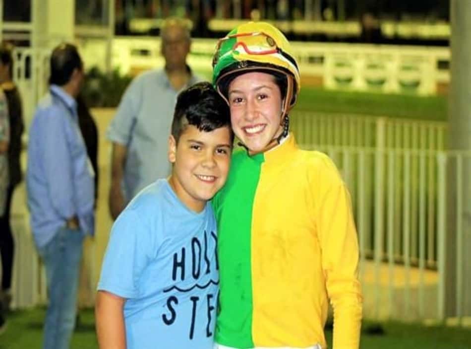 Victoria Mota, a nova estrela do turfe carioca