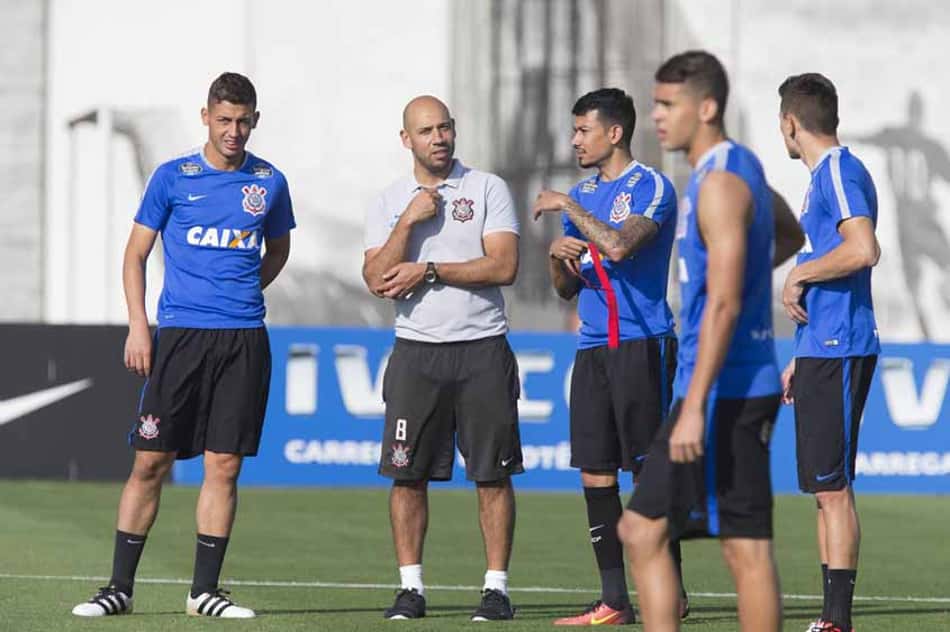 SIGA! Após vitória na Copa do Brasil, Corinthians volta aos trabalhos