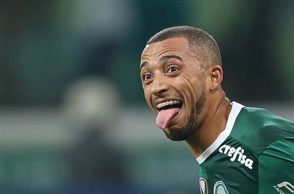 Vitor Hugo <br>