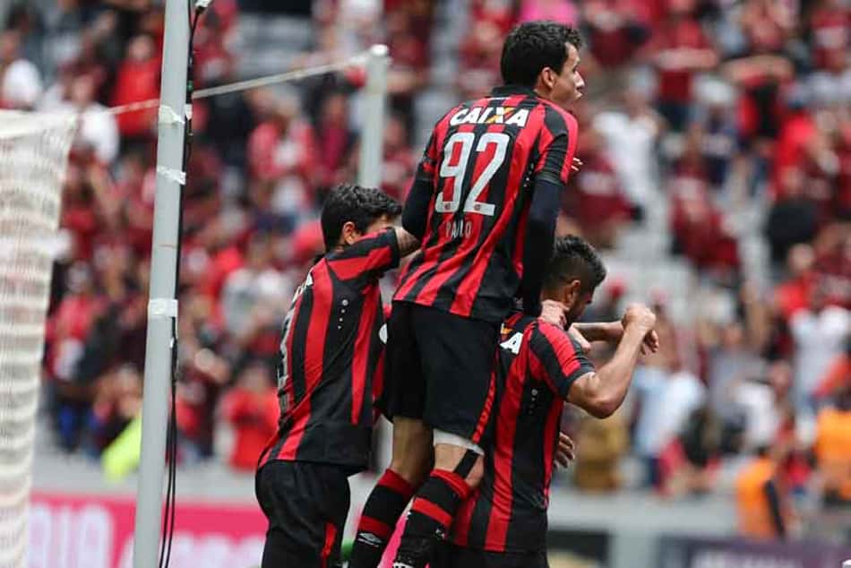 Números da Bola: Estatísticas de Atlético-PR 3×0 Ponte Preta