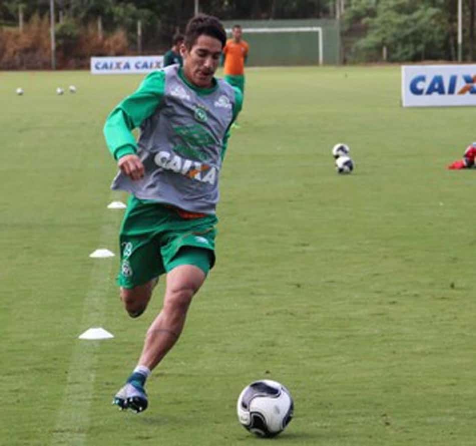 Antes de jogo da Sul-Americana, Gimenez pede atenção ao Cruzeiro
