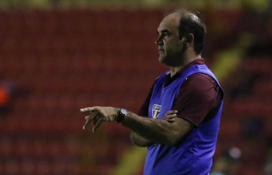 São Paulo faz diagnóstico, mas não acha remédio contra 'mal dos tempos'