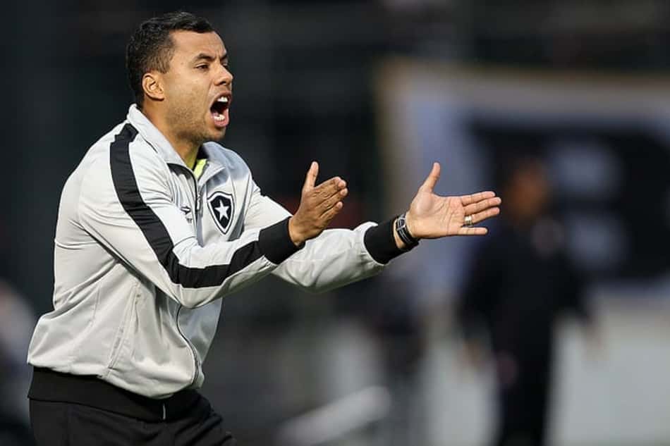 Jair Ventura aumenta perfis de técnicos brasileiros. Veja outros!