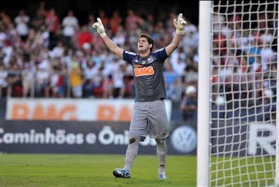 Rafael Cabral, campeão em 2011, voltou a defender o Peixe na Libertadores de 2012 