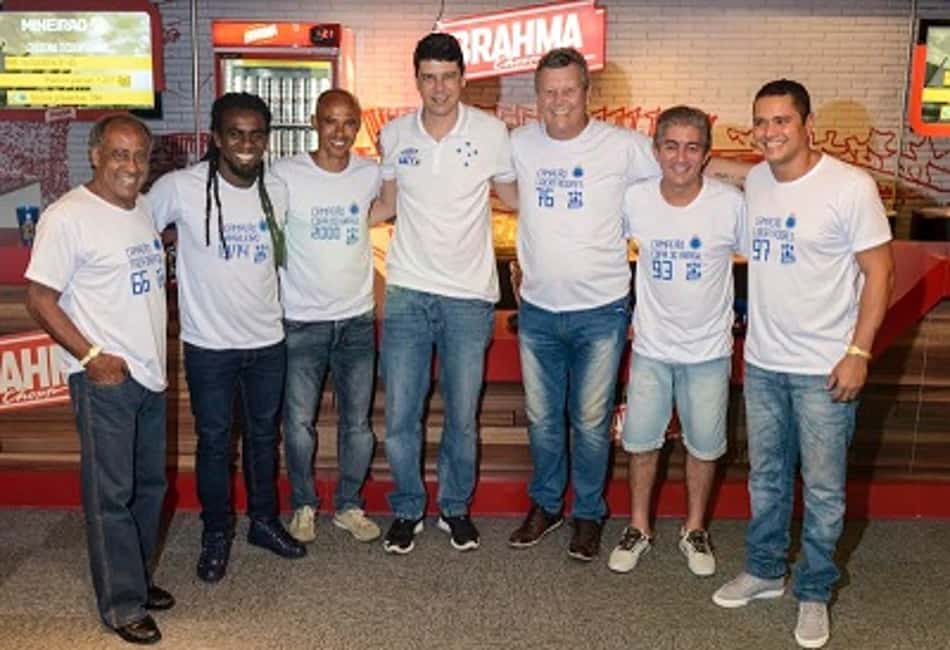 Brahma e Cruzeiro homenageiam torcida com 'Dia da Conquista' no Mineirão