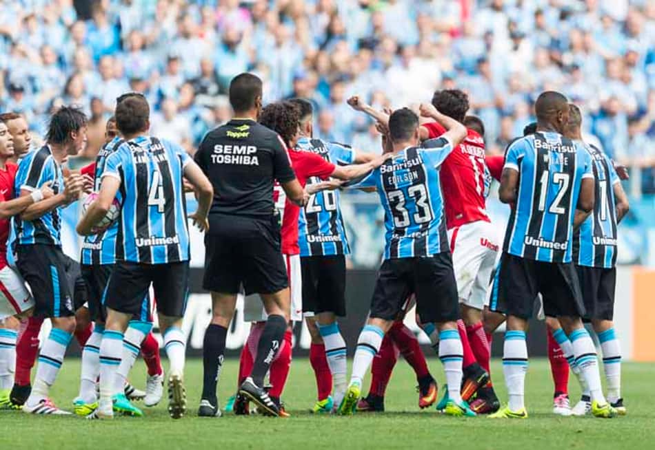 Roth vê 'papelão' do árbitro no Gre-Nal que terminou com gosto 'amargo'