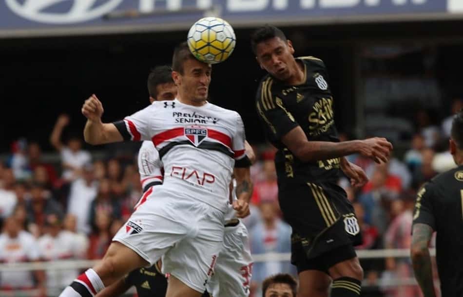 Schmidt vê renovação próxima e base do São Paulo pronta para 'fogueira'