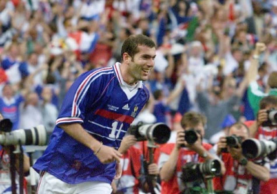 Há 20 anos, gênio Zidane estreou com a França em uma Copa do Mundo