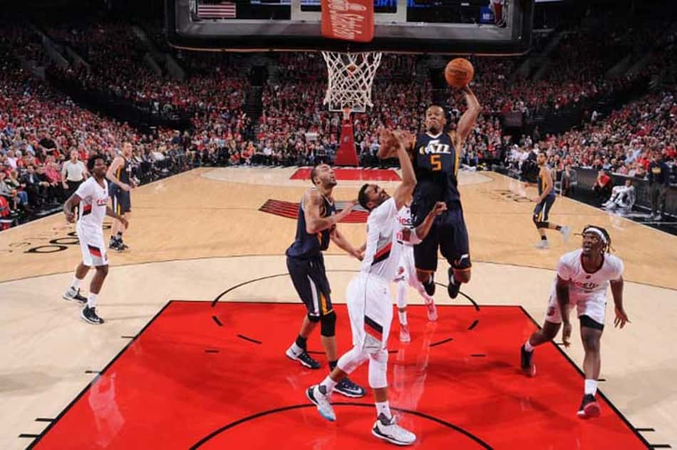 De olho no mercado, Jazz disponibiliza Rodney Hood para trocas