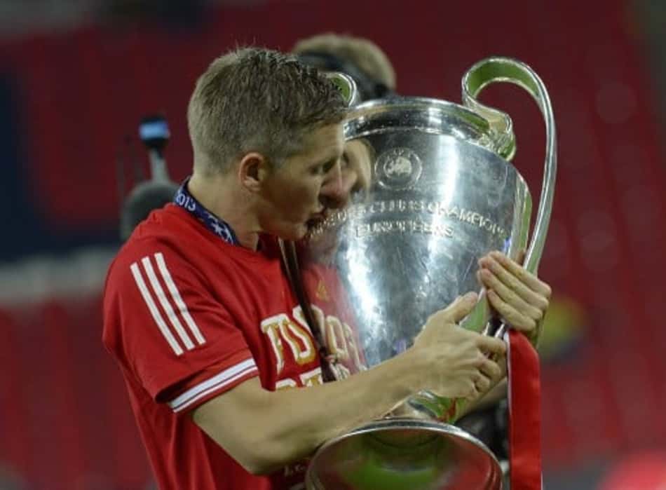 Bayern se irrita com tratamento do United a Schweinsteiger: 'Nunca venderemos Müller a eles'