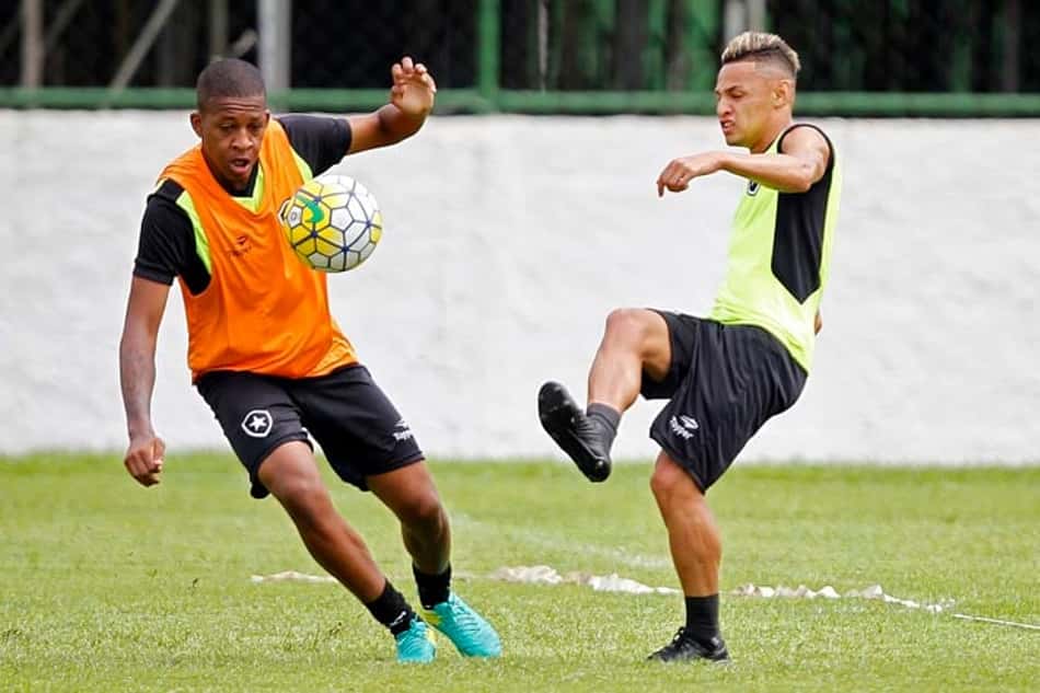 Treino Botafogo - Bochecha e Neilton