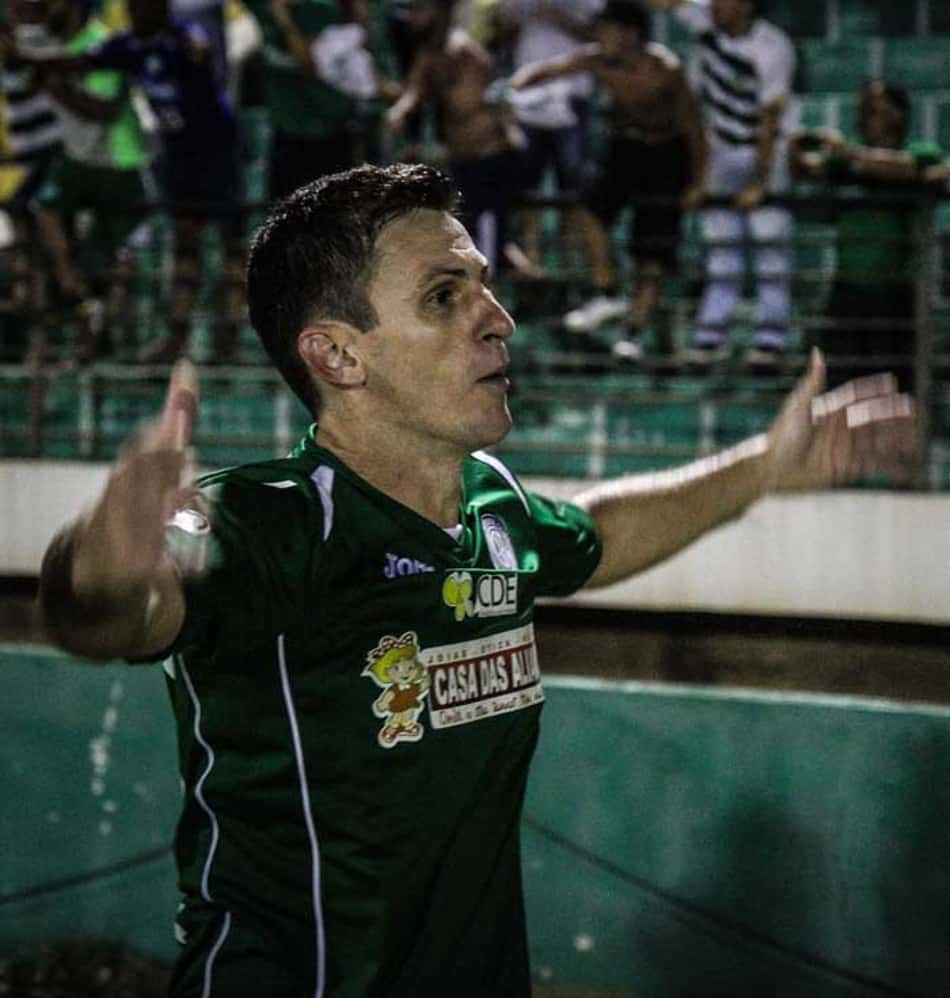 Inspirado em 'milagre', Guarani mira virada histórica fora de campo