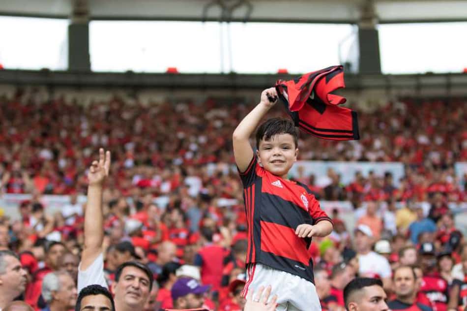 Torcida do Fla esgota ingressos para o jogo de hoje contra o San Lorenzo