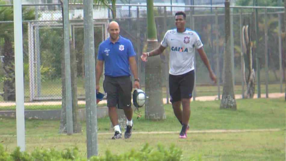 Programa do Jô: reforço para 2017 se apresenta e já inicia treinos no Timão