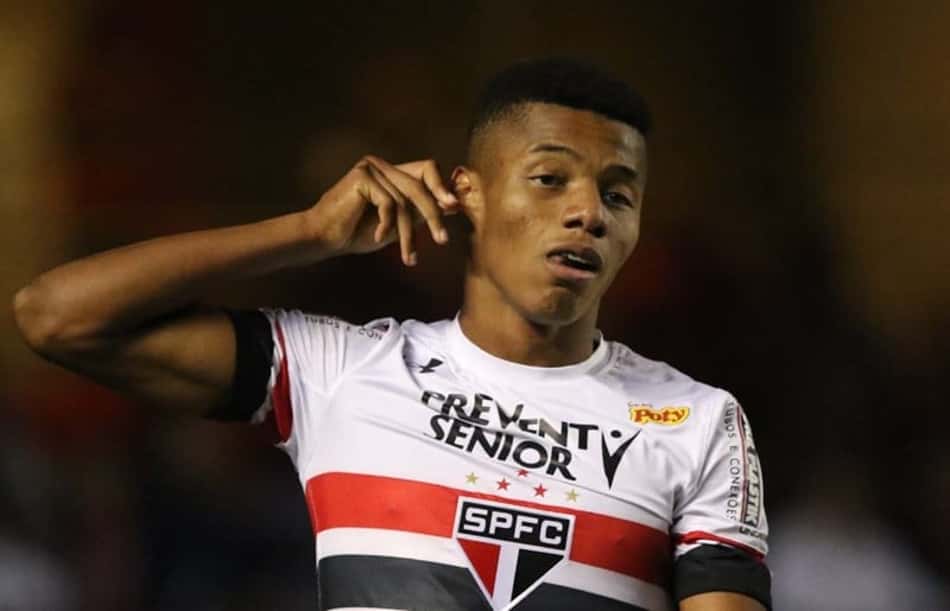 Ceni vê saída de Neres como natural, mas sonha com volta de xará