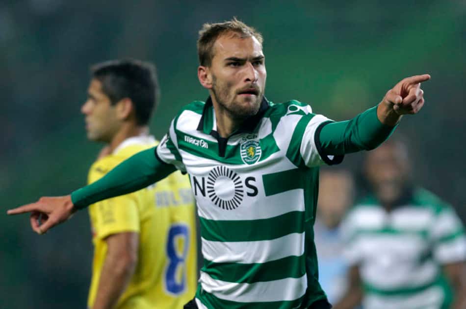 Sporting vence e tira o Porto da vice-liderança do Português